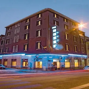 https://piccolo-hotel-milan.italymilanhotels.net