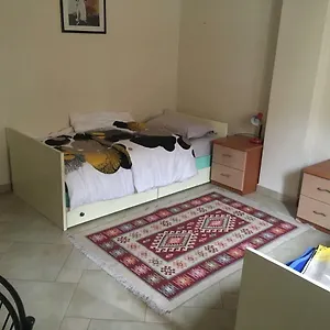 https://nina-guest-house.hotels-in-tirana.com
